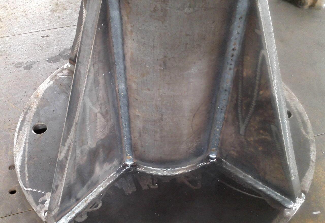 钣金加工零件连接的方式有哪些？-钣金加工珠海机箱机柜设备外壳激光切割米兰web版登录入口